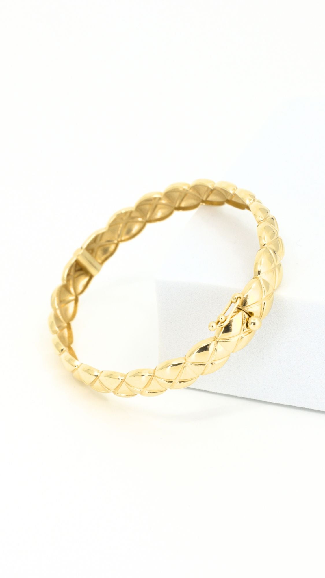 CCH Crush Quilt Design Bangle