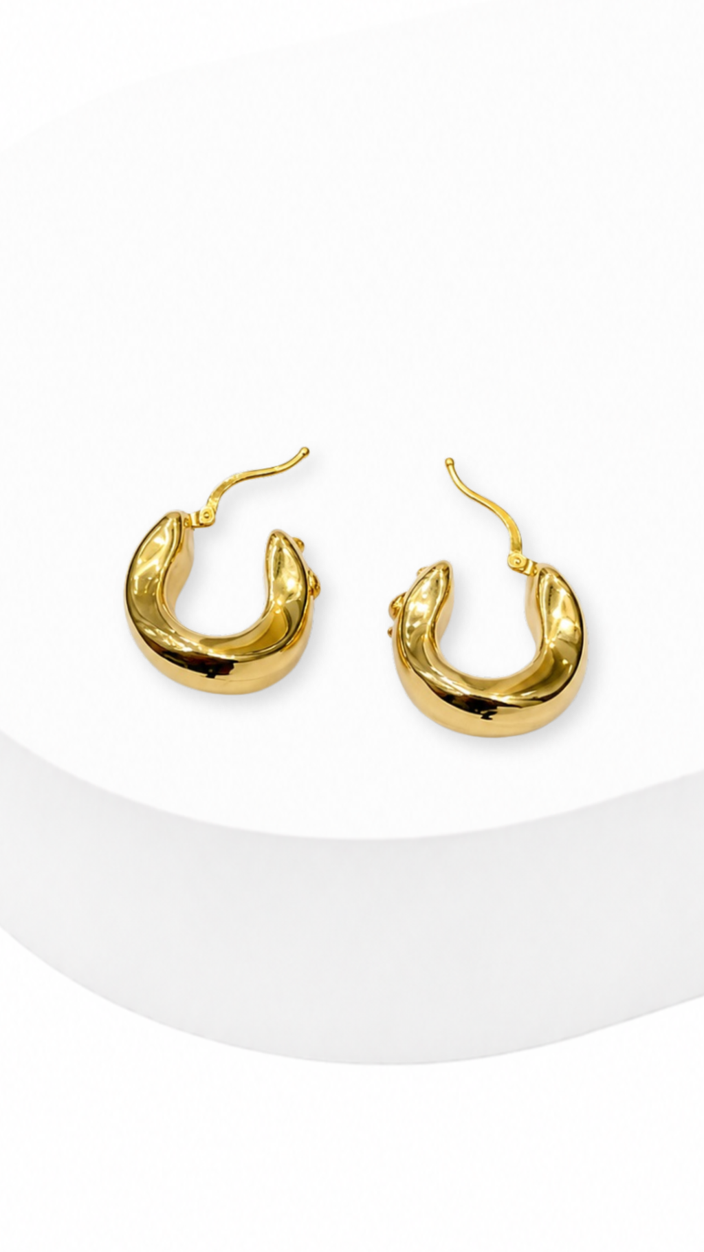 Aurelia Twist Hoop Earrings