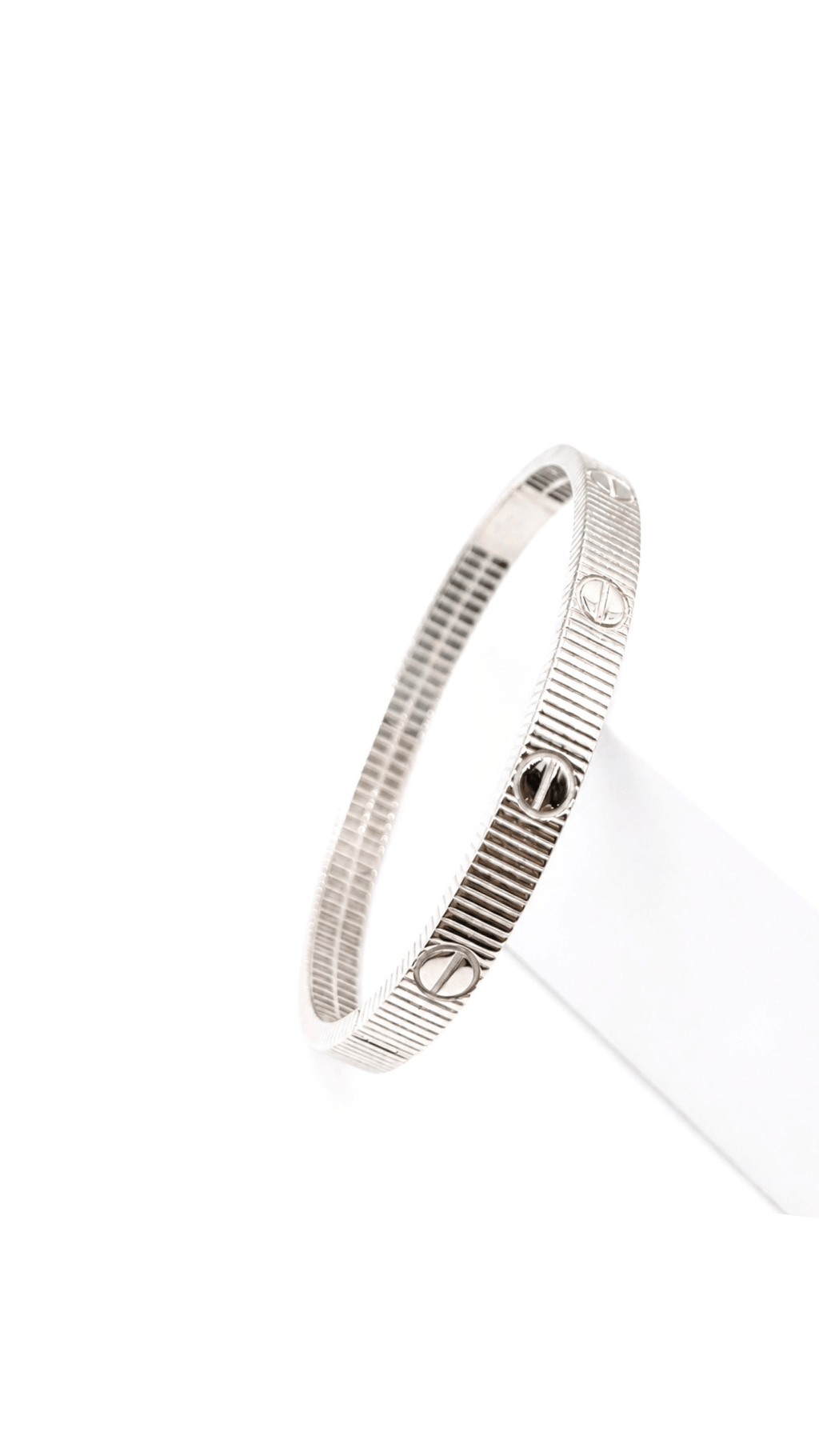 Love Unlimited Bangle White Gold - Size 16
