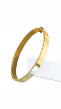 Love Bangle - Size 18