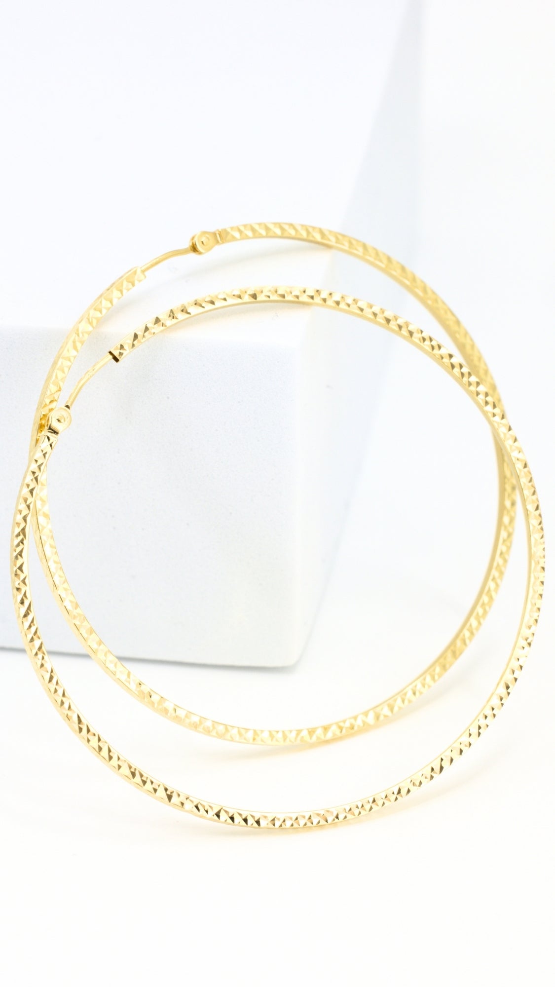Hoop Earrings Diacut Large