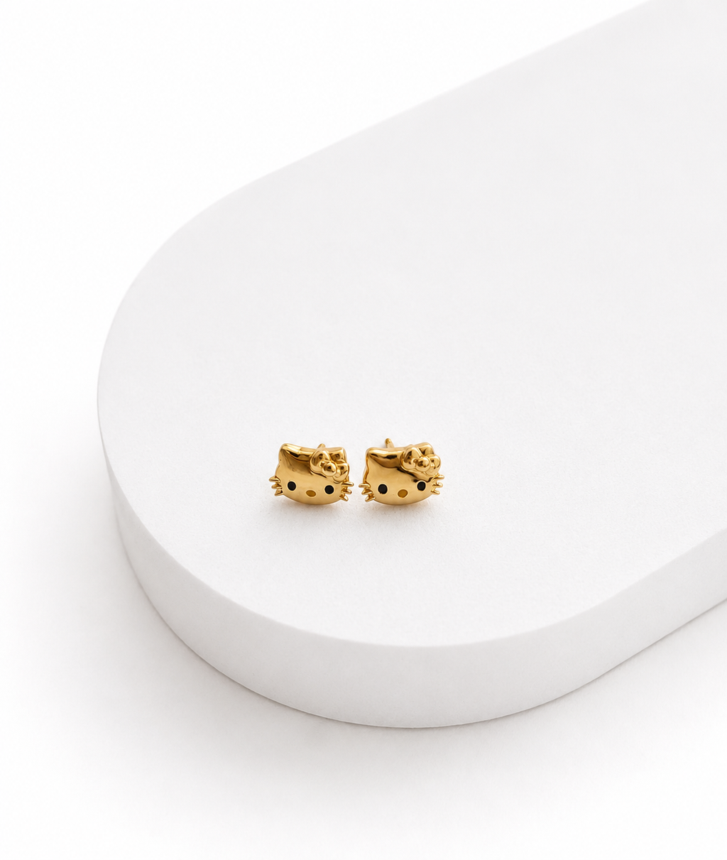 HKY Face With Bow Stud Earrings