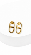 Eterna Oval Link Stud Earrings