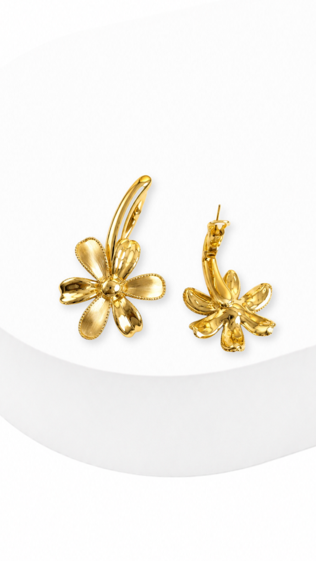 Flower Dangle Clip-Type Earrings Yellow Gold Glossy-Matte Finish