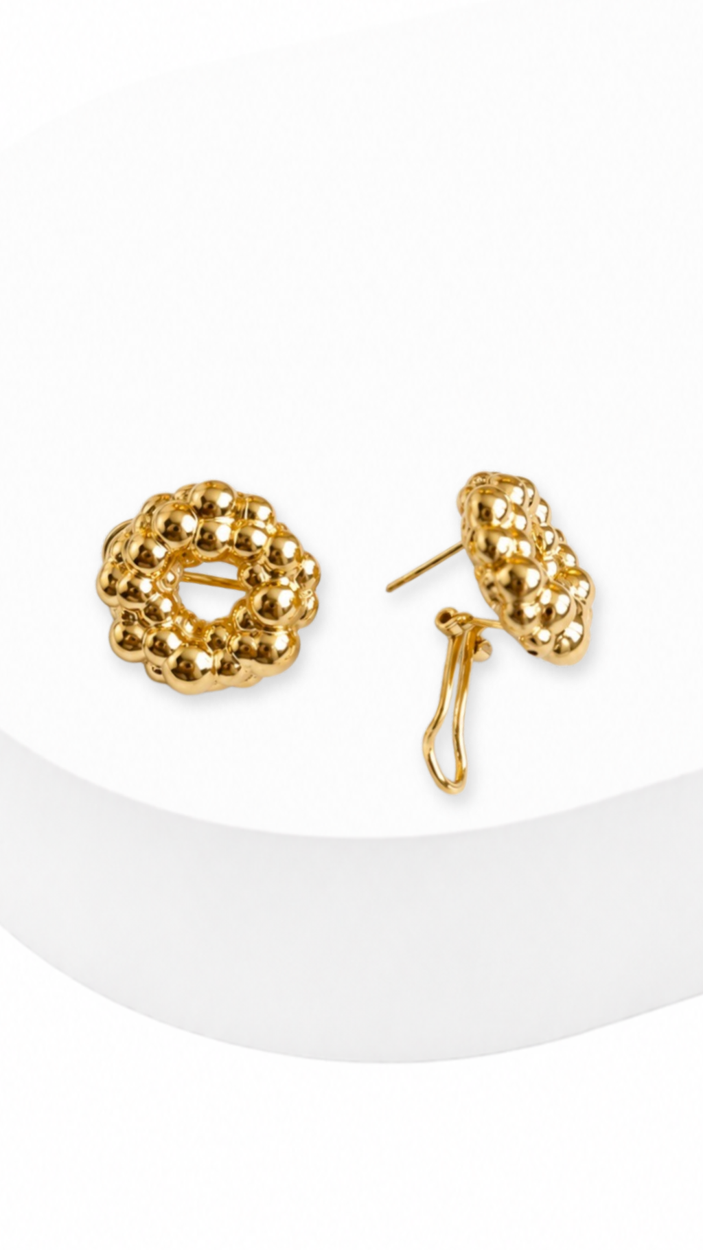Golden Halo Cluster Clip Type Earrings