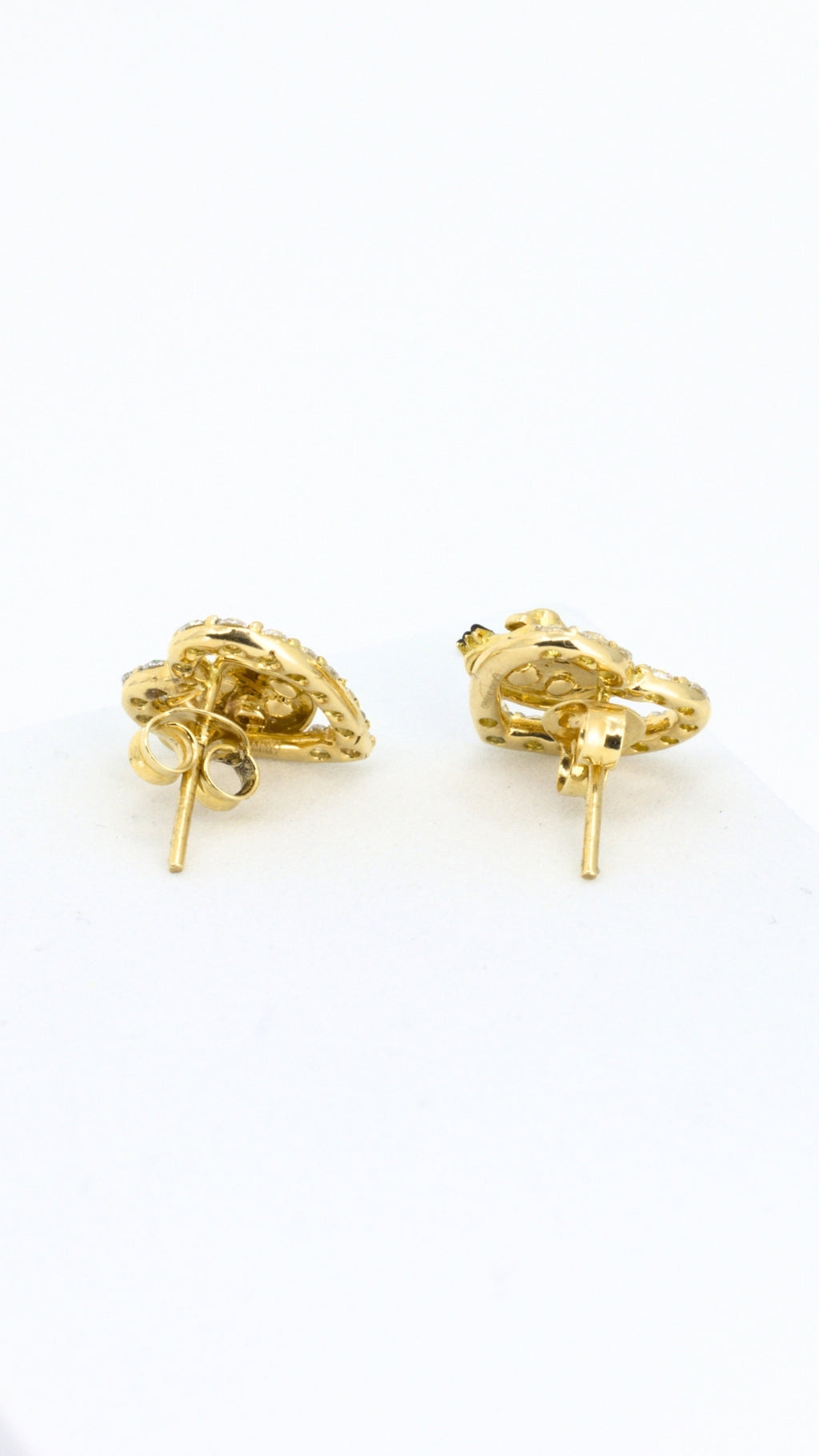 HKY Face With Heart-Shape Stones Arrangement Stud Earrings