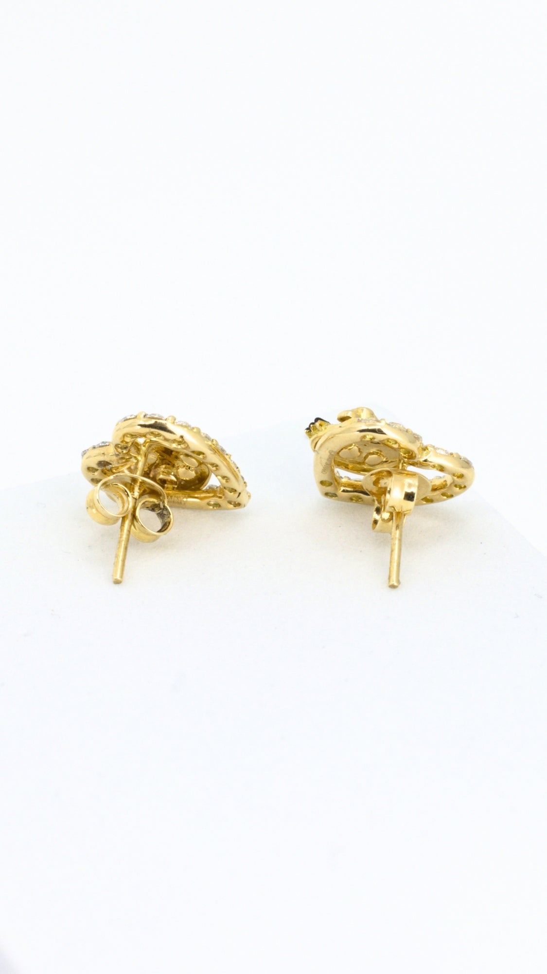 HKY Face With Heart-Shape Stones Arrangement Stud Earrings