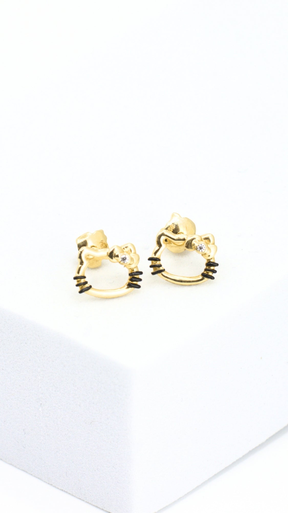 HKY Face Frame Girls Stud Earrings