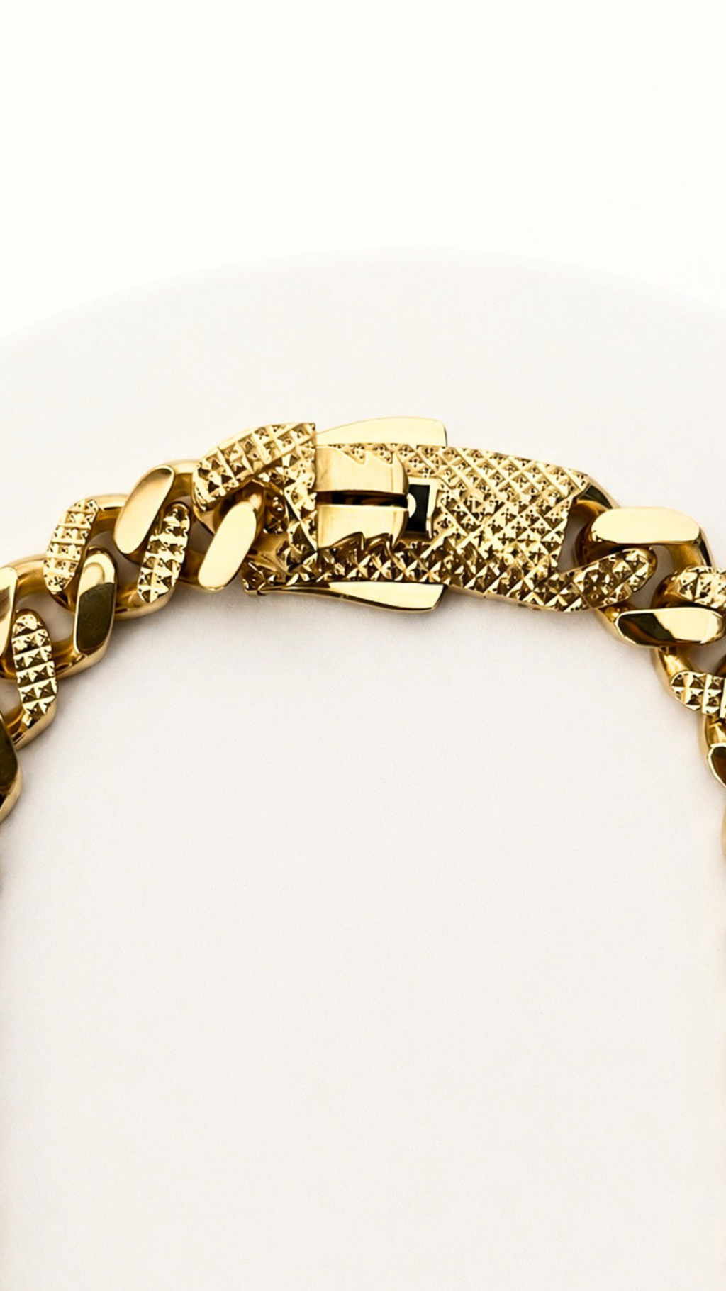 MCO Classic Diacut Necklace - Size 20