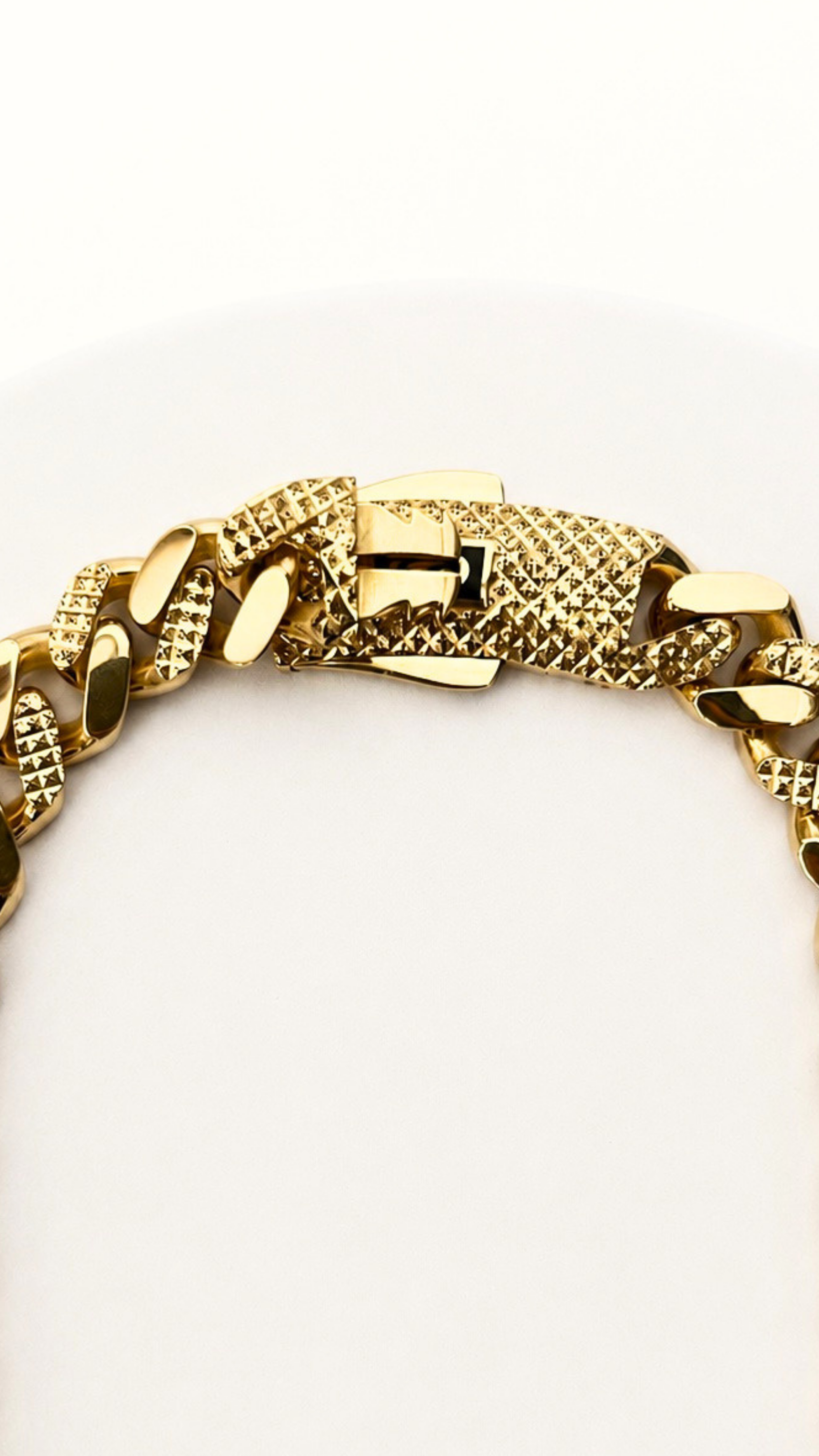 MCO Classic Diacut Necklace - Size 20