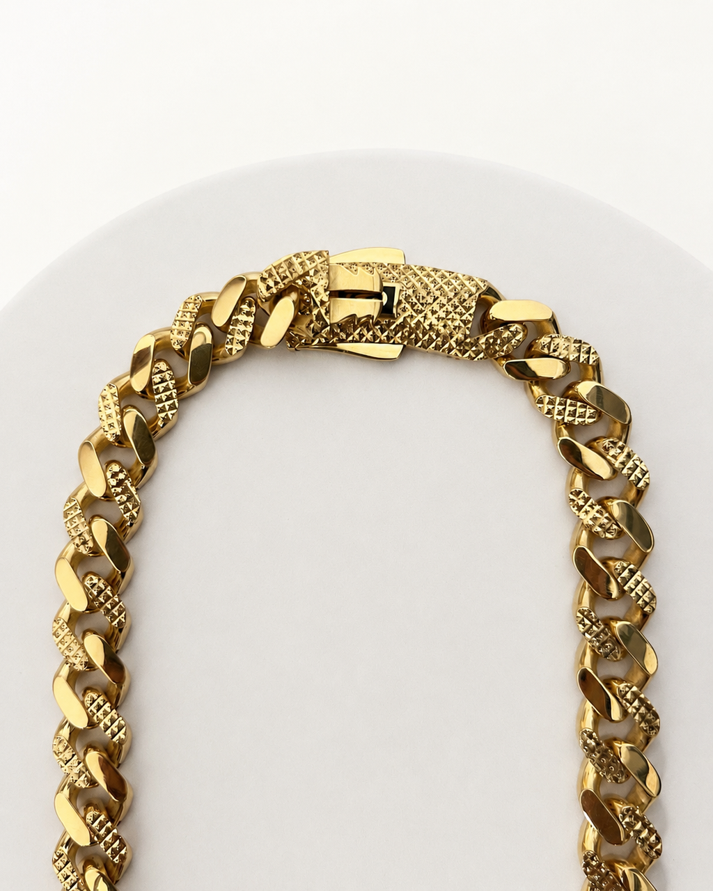 MCO Classic Diacut Necklace - Size 20