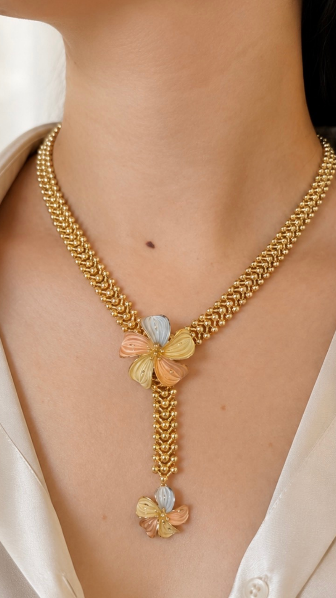 Flower Necklace - Size 16-18