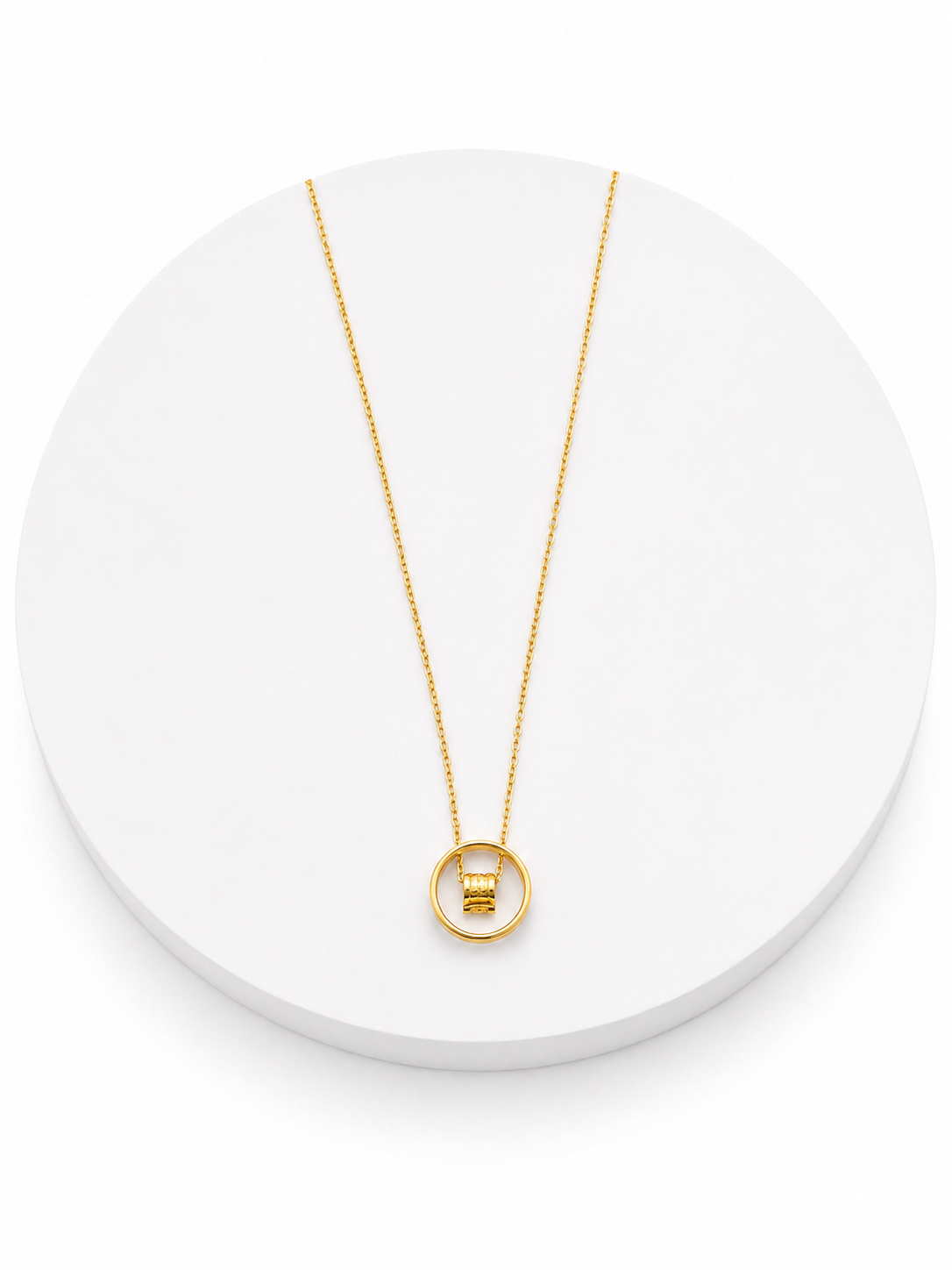 Love Iconic Interlock Necklace S18