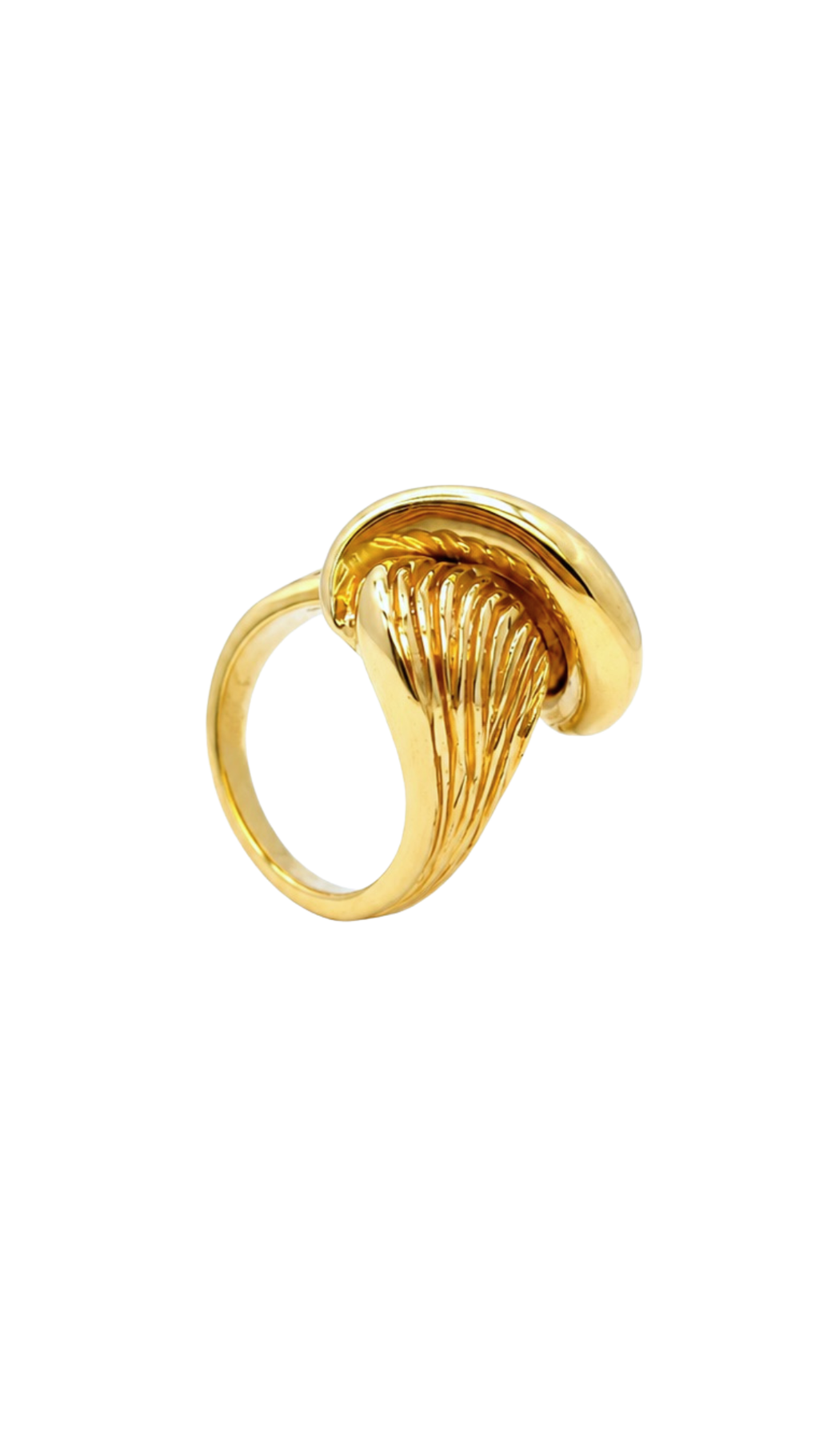 Golden Waves Embrace Ring 9"