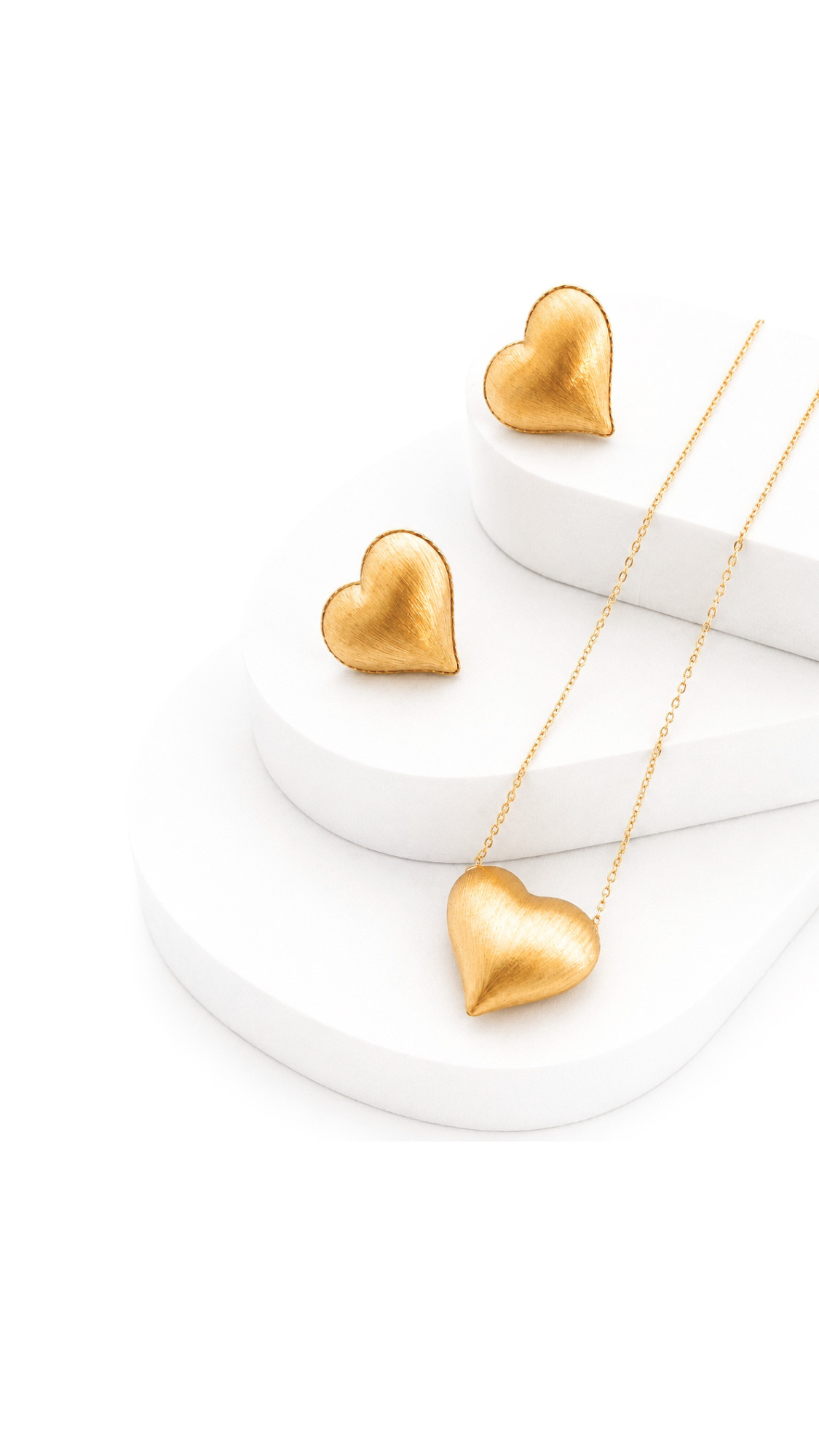 Pop Heart Earrings And Necklace With Pendant Set Gold
